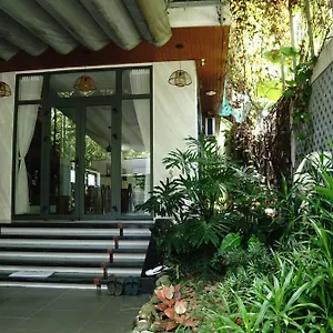 https://fhome-modern-art-3br-near-my-khe-beach.dananghotels.net
